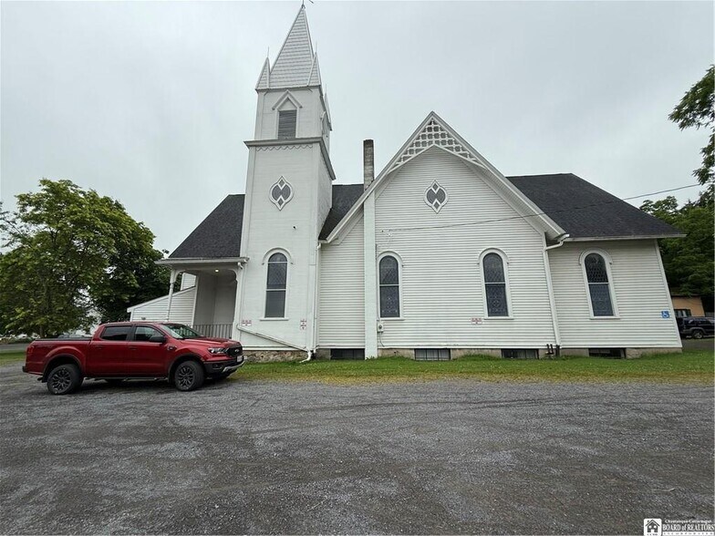 2395 Havens Corners Rd, Penn Yan, NY à vendre - Photo du bâtiment - Image 2 de 26