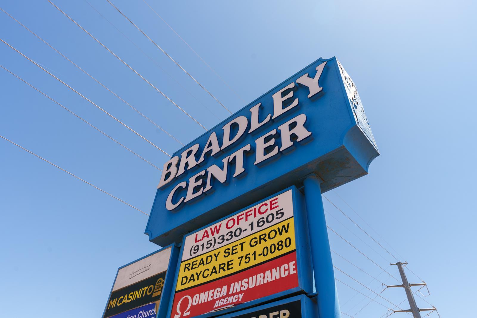 4747 Hondo Pass Dr, El Paso, TX à louer Photo intérieure- Image 1 de 7