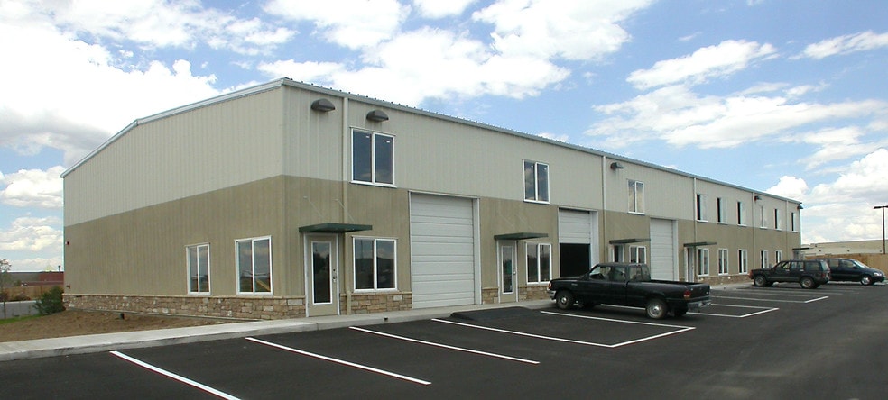 7124 S Dillon Ct, Englewood, CO for sale - Building Photo - Image 2 of 5