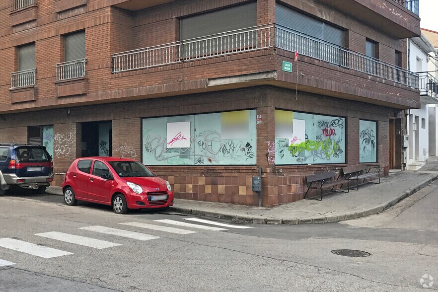 Immeuble residentiel dans El Vellón, Madrid à vendre - Photo intérieure - Image 1 de 1