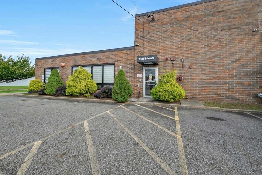 106 Stonehurst Ct, Northvale, NJ for lease - Building Photo - Image 3 of 20