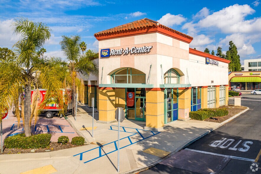 291 E Willow Rd, Long Beach, CA for sale - Primary Photo - Image 1 of 10