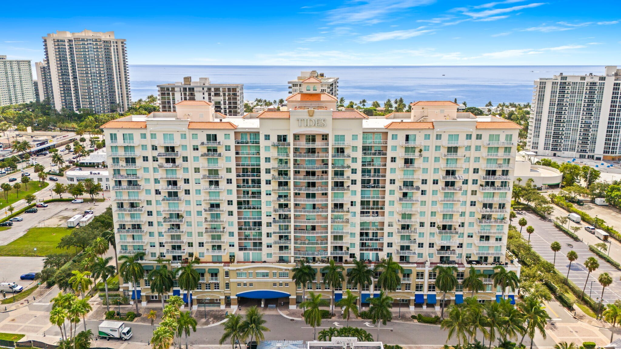 3020 NE 32nd Ave, Fort Lauderdale, FL à vendre Photo du bâtiment- Image 1 de 22