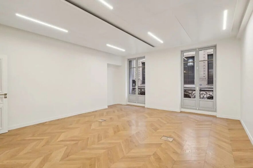 122 Rue La Boétie, Paris for lease - Building Photo - Image 1 of 11
