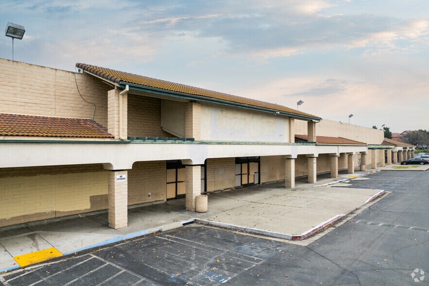 2710-2982 Delta Fair Blvd, Antioch, CA à vendre - Photo du bâtiment - Image 3 de 18