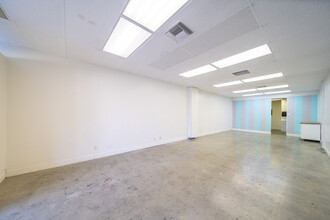 985-987 W Foothill Blvd, Claremont, CA for lease Interior Photo- Image 2 of 7