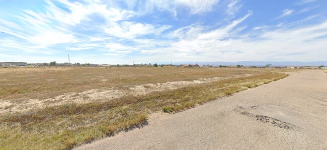 Plus de détails pour 412 Idaho Springs Way, Pueblo West, CO - Terrain à vendre