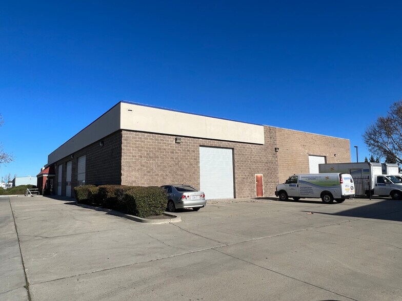 7514 Murray Dr, Stockton, CA à vendre - Photo du bâtiment - Image 3 de 5
