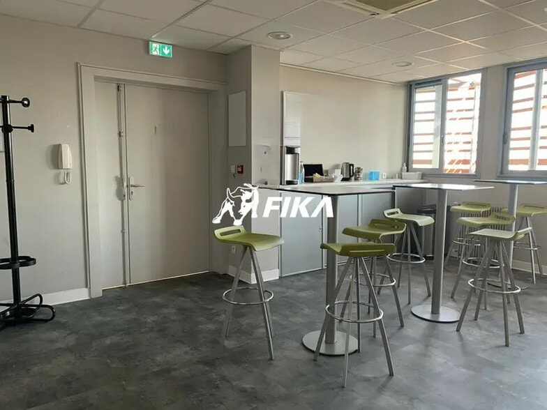 70 Boulevard Matabiau, Toulouse for lease - Interior Photo - Image 2 of 9