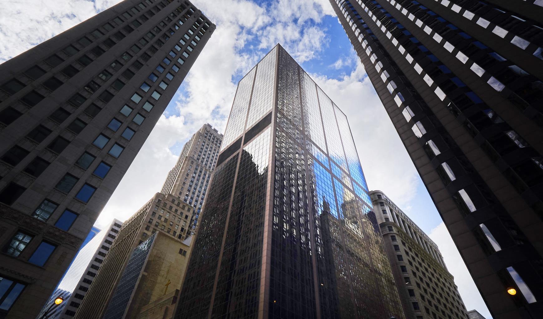 20 N Clark St, Chicago, IL for lease Building Photo- Image 1 of 3