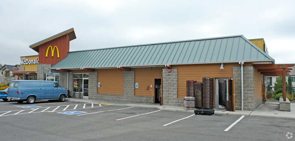1400 Lake Tapps Pky E, Auburn, WA à vendre - Photo du bâtiment - Image 2 de 3