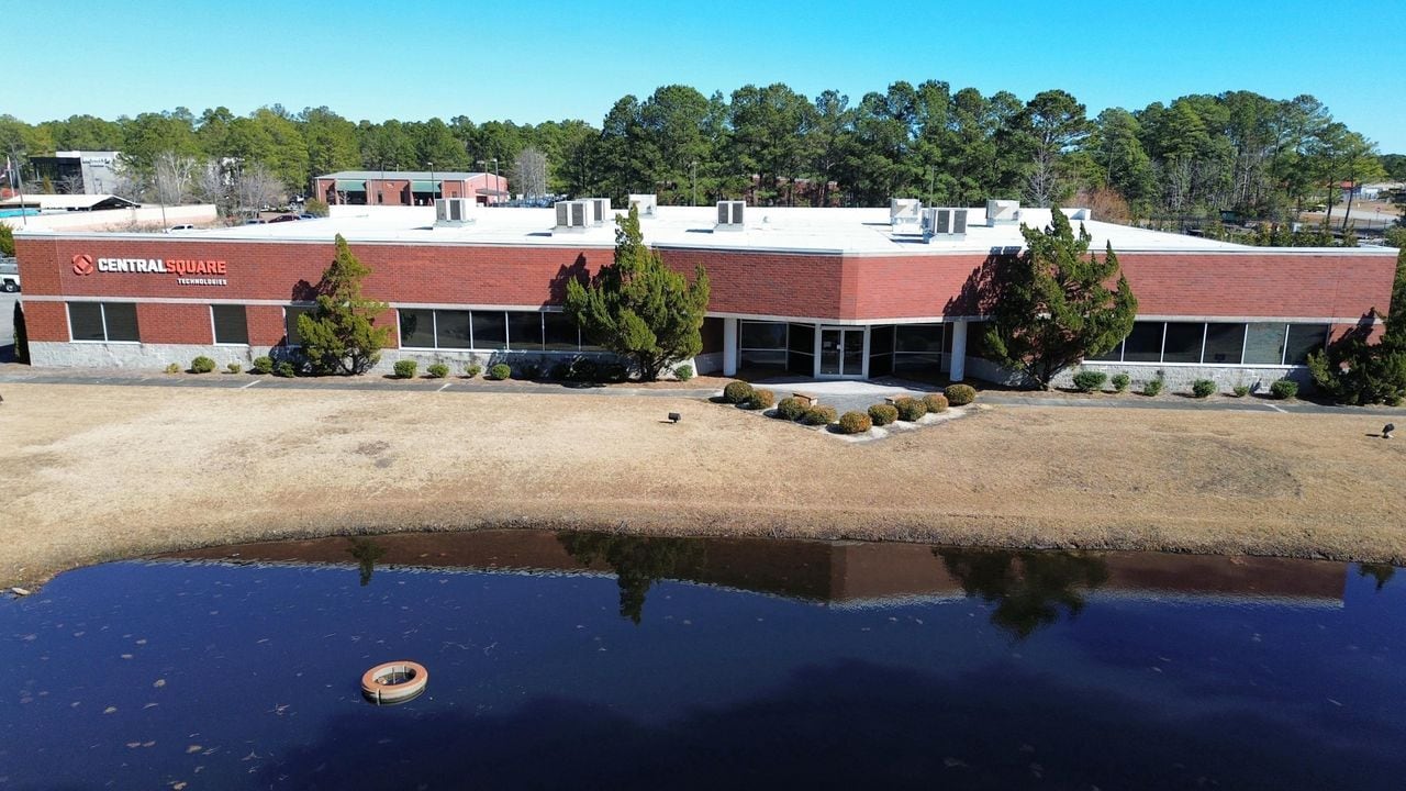 5601 Barbados Blvd, Castle Hayne, NC for lease Primary Photo- Image 1 of 12