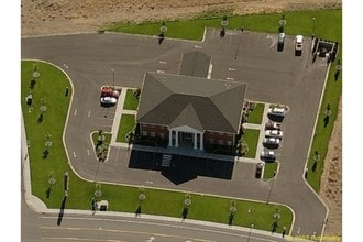 6921 Crosswind Blvd, Kennewick, WA - AERIAL  map view