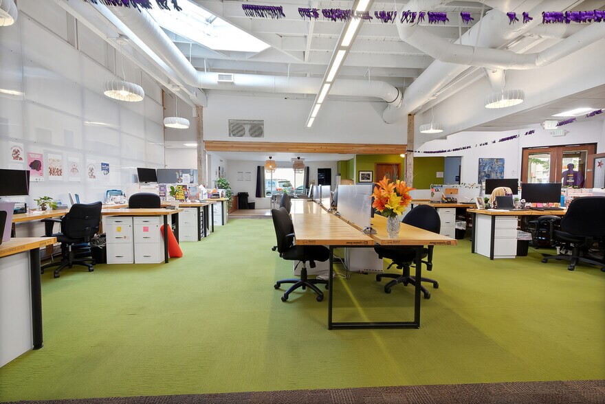 221 W Gowe St, Kent, WA à vendre - Photo du bâtiment - Image 3 de 18