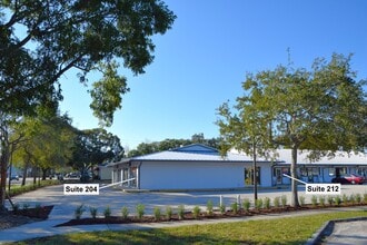 200-220 Hibiscus St, Jupiter, FL for lease Interior Photo- Image 1 of 7