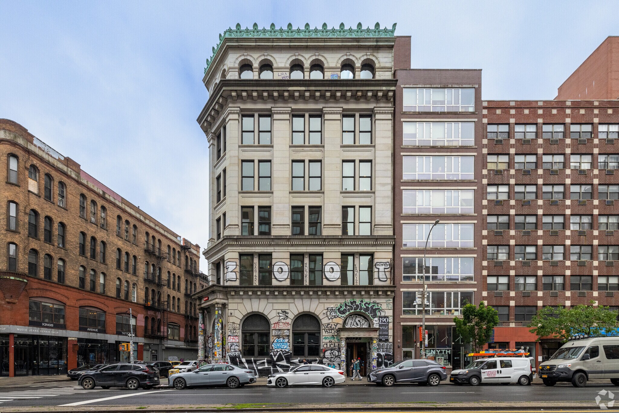 190 Bowery, New York, NY à vendre Photo du bâtiment- Image 1 de 11