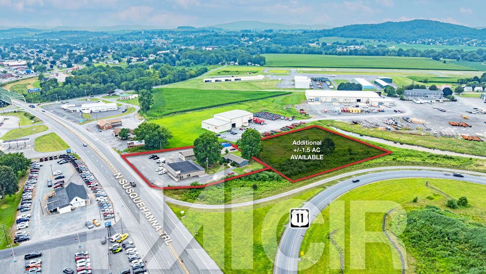 353 N Susquehanna Trl, Selinsgrove, PA for sale - Building Photo - Image 2 of 3