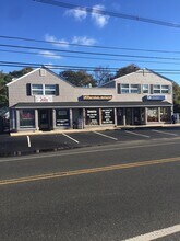 660 Mantoloking Rd, Brick, NJ for lease Interior Photo- Image 1 of 6