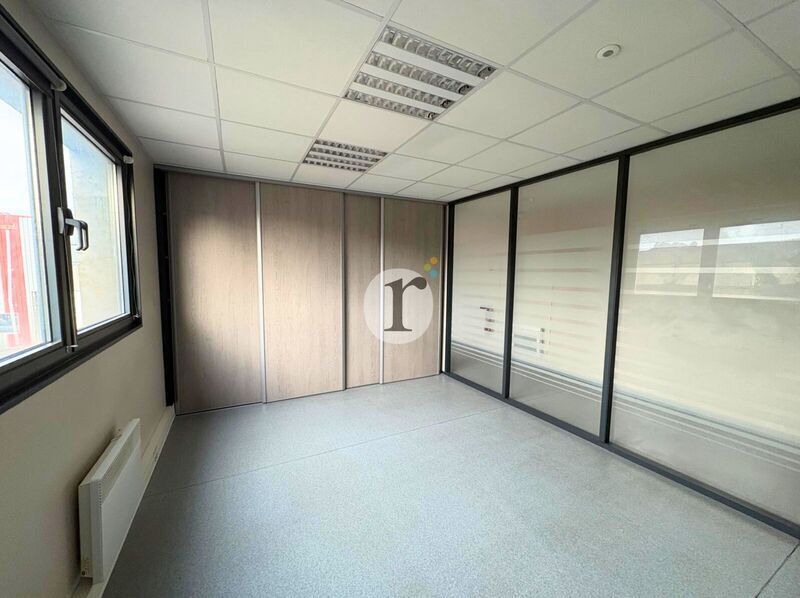 Bureau dans Lille à louer Photo intérieure- Image 1 de 6