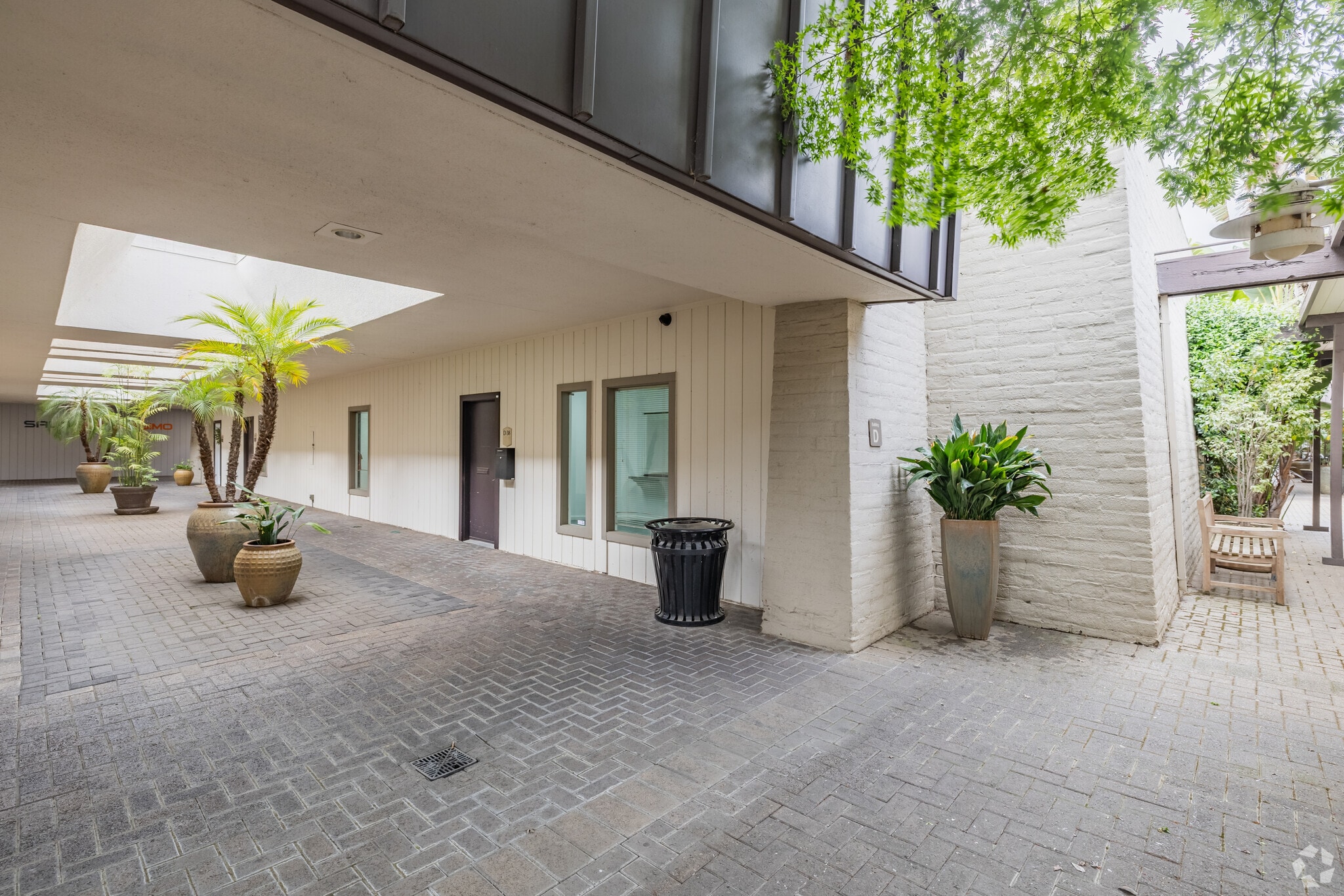 701 Howe Ave, Sacramento, CA for sale Primary Photo- Image 1 of 25