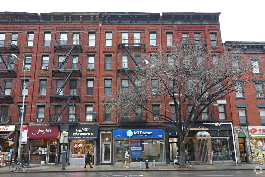 715 Ninth Ave, New York, NY for lease - Building Photo - Image 2 of 2
