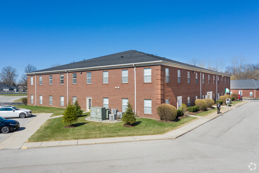 3230 Central Park W, Toledo, OH for lease - Building Photo - Image 2 of 6