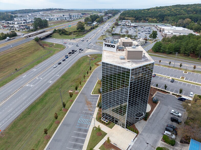7800 Madison Blvd, Huntsville, AL à louer - Photo du bâtiment - Image 3 de 15