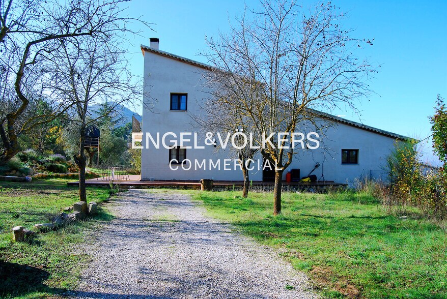 Services hôteliers dans L'Espluga de Francolí, Tarragona à vendre - Photo du bâtiment - Image 3 de 15