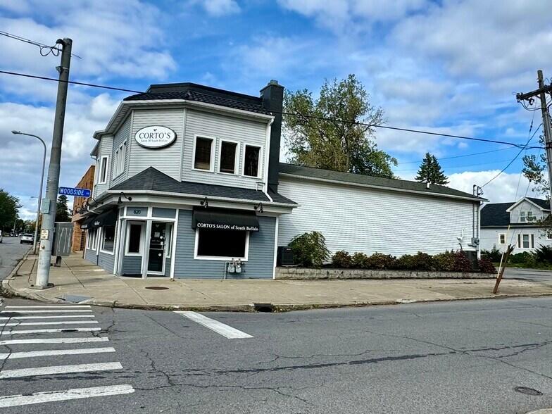 820 Abbott Rd, Buffalo, NY à vendre - Photo du bâtiment - Image 2 de 20