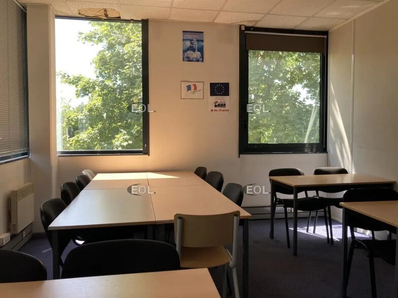 Bureau dans Créteil à louer - Photo intérieure - Image 3 de 11