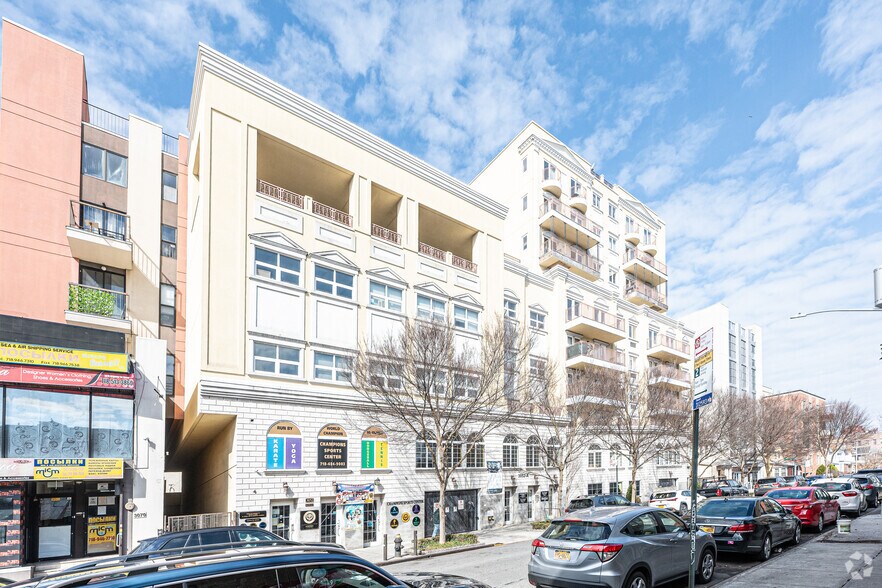 3052-3062 Brighton 1st St, Brooklyn, NY à louer - Photo du bâtiment - Image 2 de 7