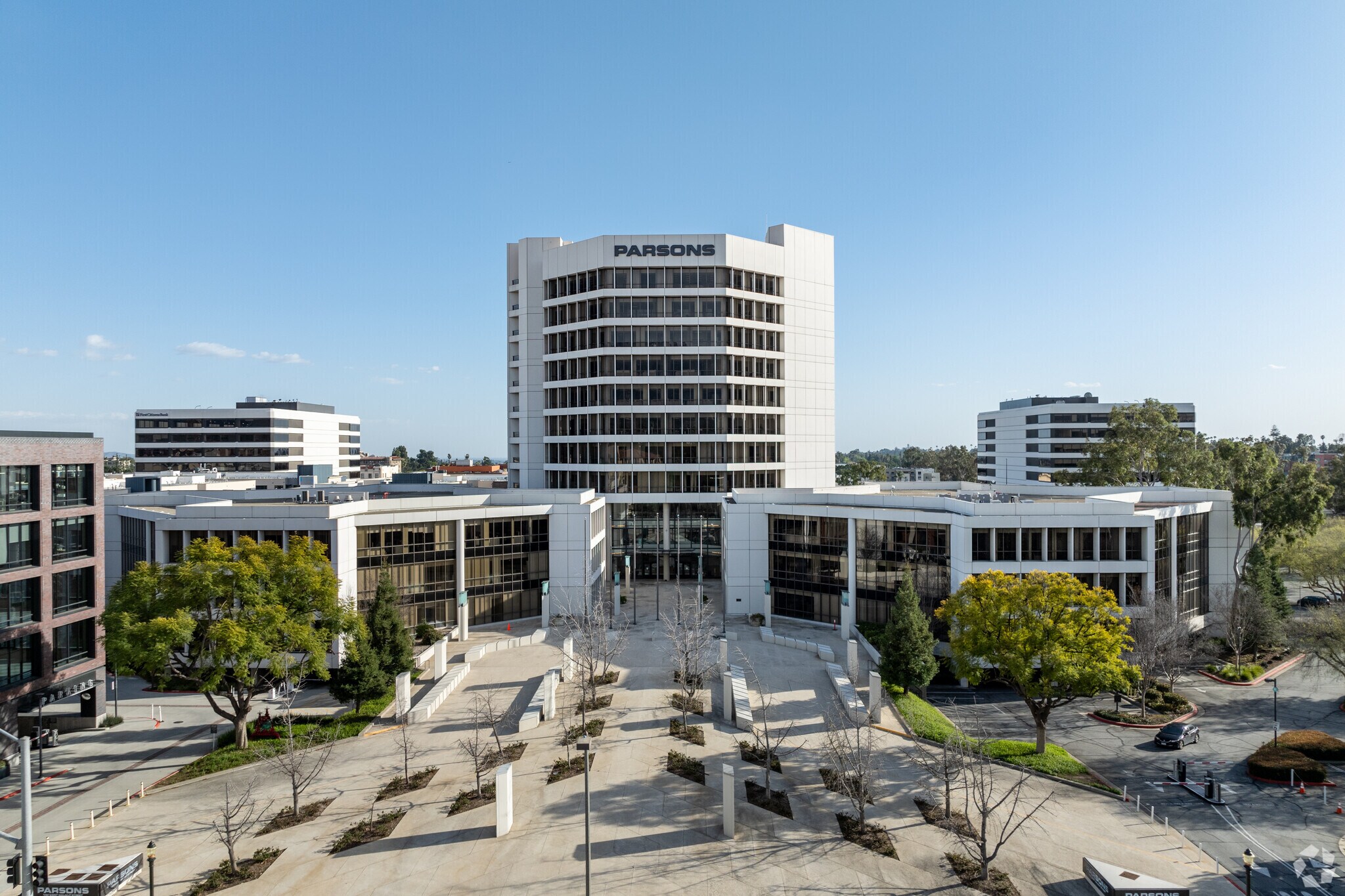 100 W Walnut St, Pasadena, CA for lease Primary Photo- Image 1 of 16