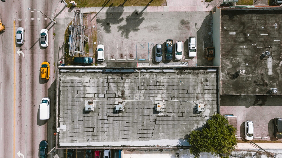2205 NW 20th St, Miami, FL for sale - Building Photo - Image 3 of 23