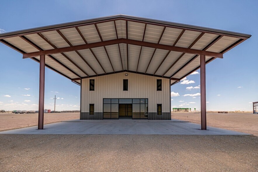 16751 W Basin St, Odessa, TX à louer - Photo du bâtiment - Image 2 de 53