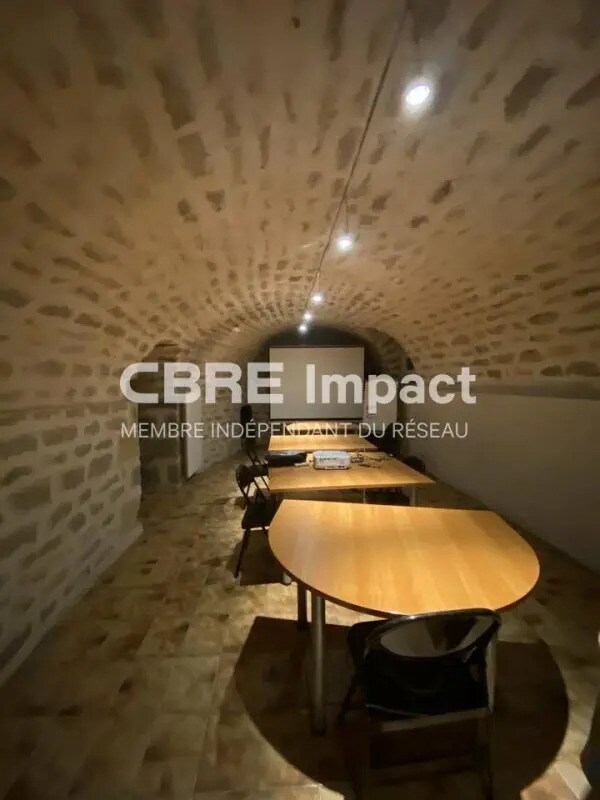 19 Place Darcy, Dijon for sale Interior Photo- Image 1 of 1