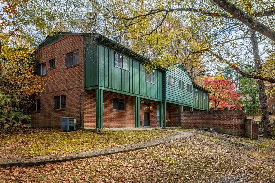 400 Tanglewylde Dr, South Boston, VA à vendre - Photo principale - Image 1 de 17