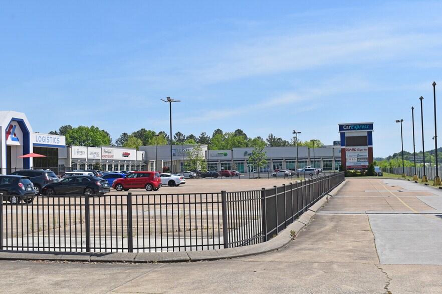 2226 Encompass Dr, Chattanooga, TN à louer - Photo du bâtiment - Image 3 de 6