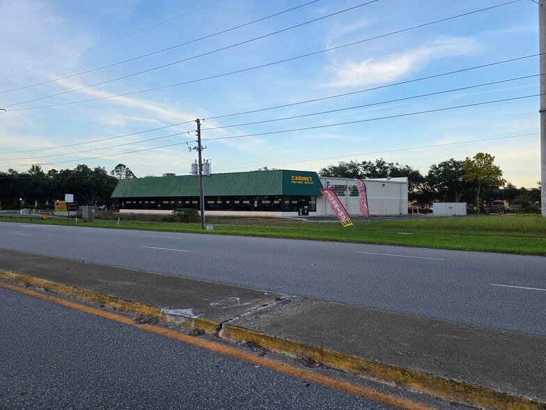 2607-2631 Enterprise Rd, Orange City, FL for lease - Building Photo - Image 2 of 2
