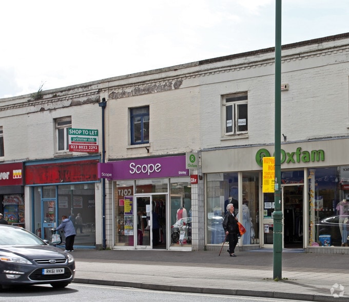 74 Shirley High St, Southampton à louer - Photo du bâtiment - Image 2 de 2