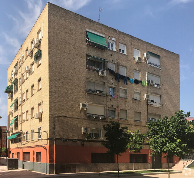 Multi-résidentiel dans Getafe, MAD à vendre - Photo du bâtiment - Image 2 de 2