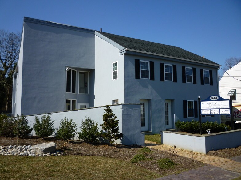 644 W Germantown Pike, Lafayette Hill, PA à louer - Photo principale - Image 1 de 9