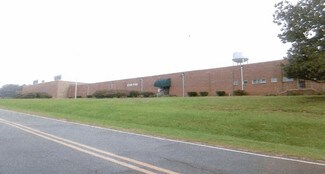 Plus de détails pour 261 Niagara-Carthage Rd, Carthage, NC - Bureau, Industriel à louer