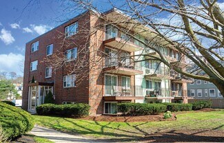 Plus de détails pour 447 Pleasant St, Melrose, MA - Multi-résidentiel à vendre