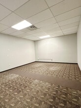 323 Columbia St, Lafayette, IN for lease Interior Photo- Image 2 of 3