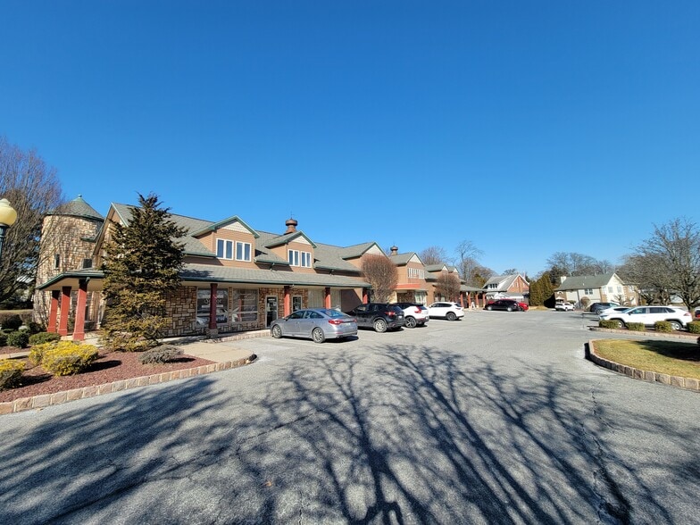 4011 William Penn Hwy, Easton, PA for lease - Building Photo - Image 3 of 3