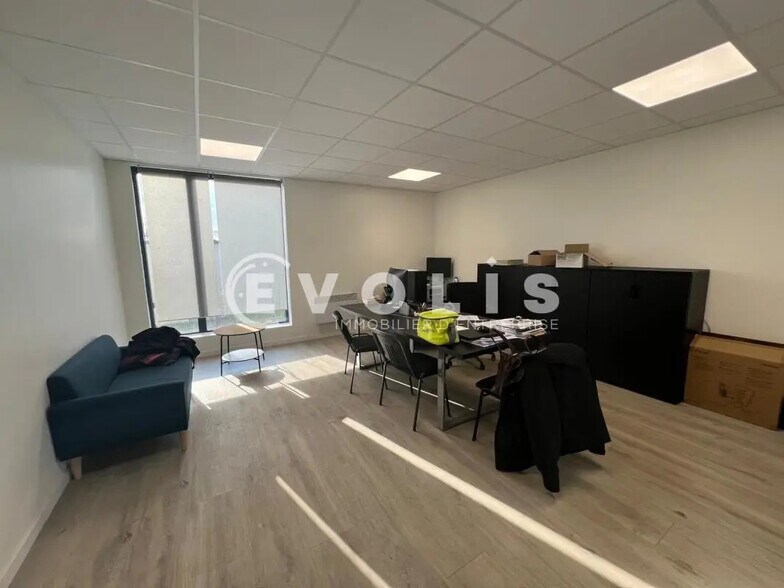 161 Allée Des Peupliers, Trévoux à louer - Photo intérieure - Image 3 de 4