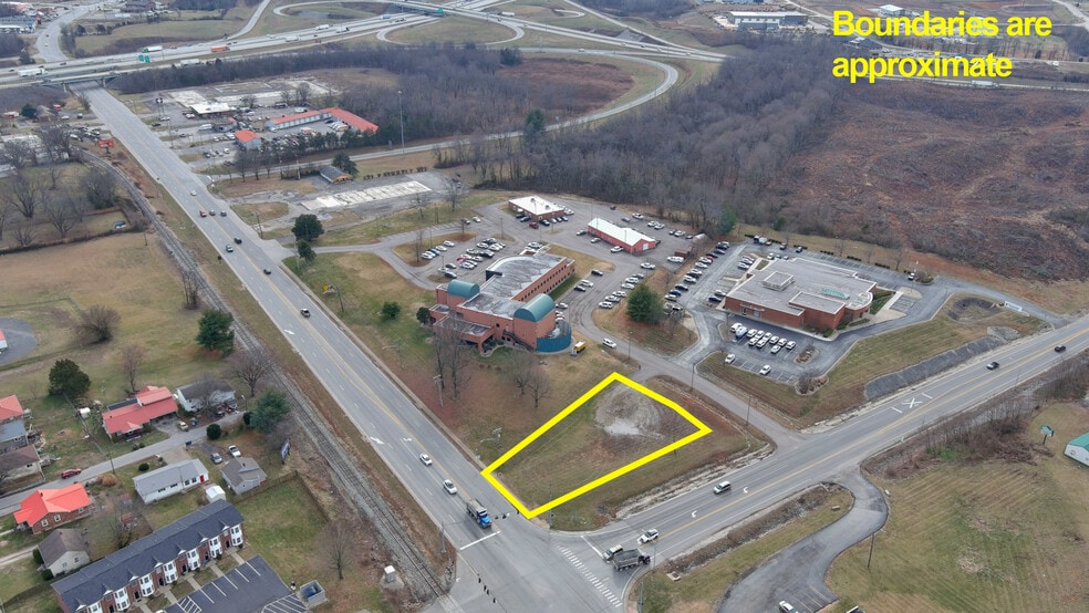 630 E Dixie Ave, Elizabethtown, KY à vendre - Photo du bâtiment - Image 3 de 19