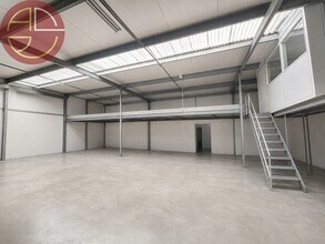 Industrial in L'Union for sale Interior Photo- Image 2 of 6
