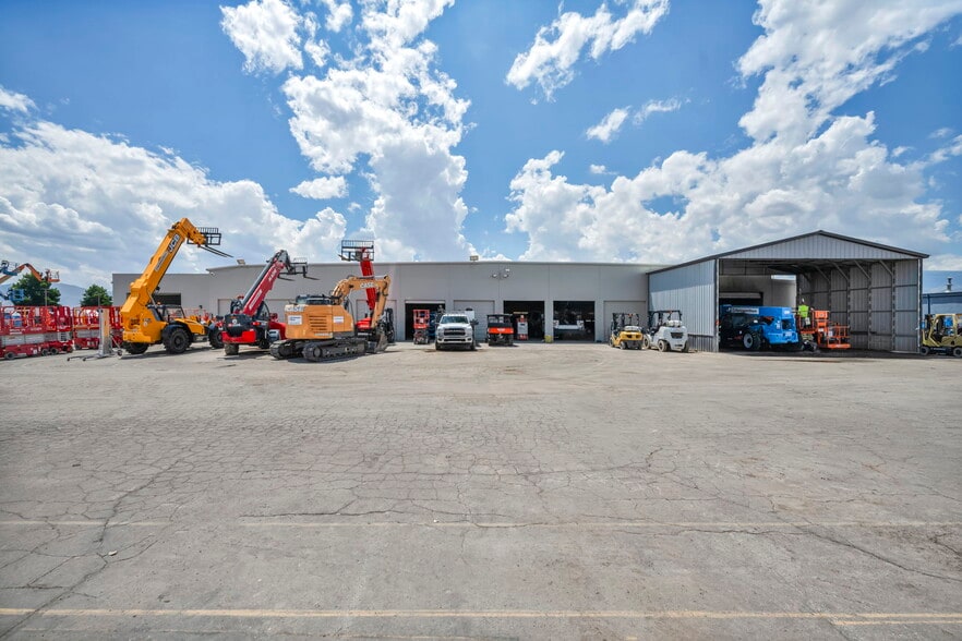 3223 Mill St, Reno, NV for lease - Building Photo - Image 3 of 24