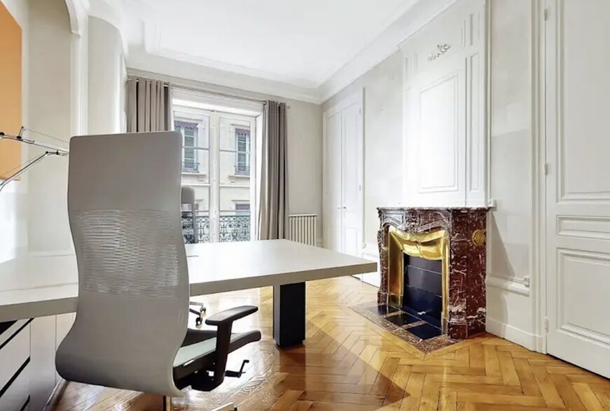 36 Rue Godot De Mauroy, Paris à louer - Photo du bâtiment - Image 1 de 5